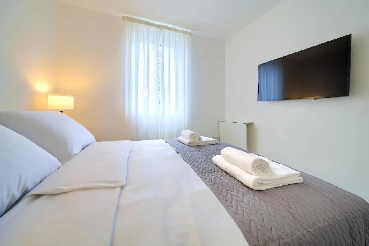 Navi Appartement Selce