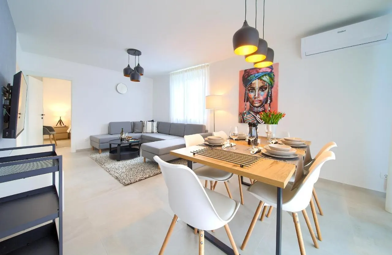 Navi Appartement Selce