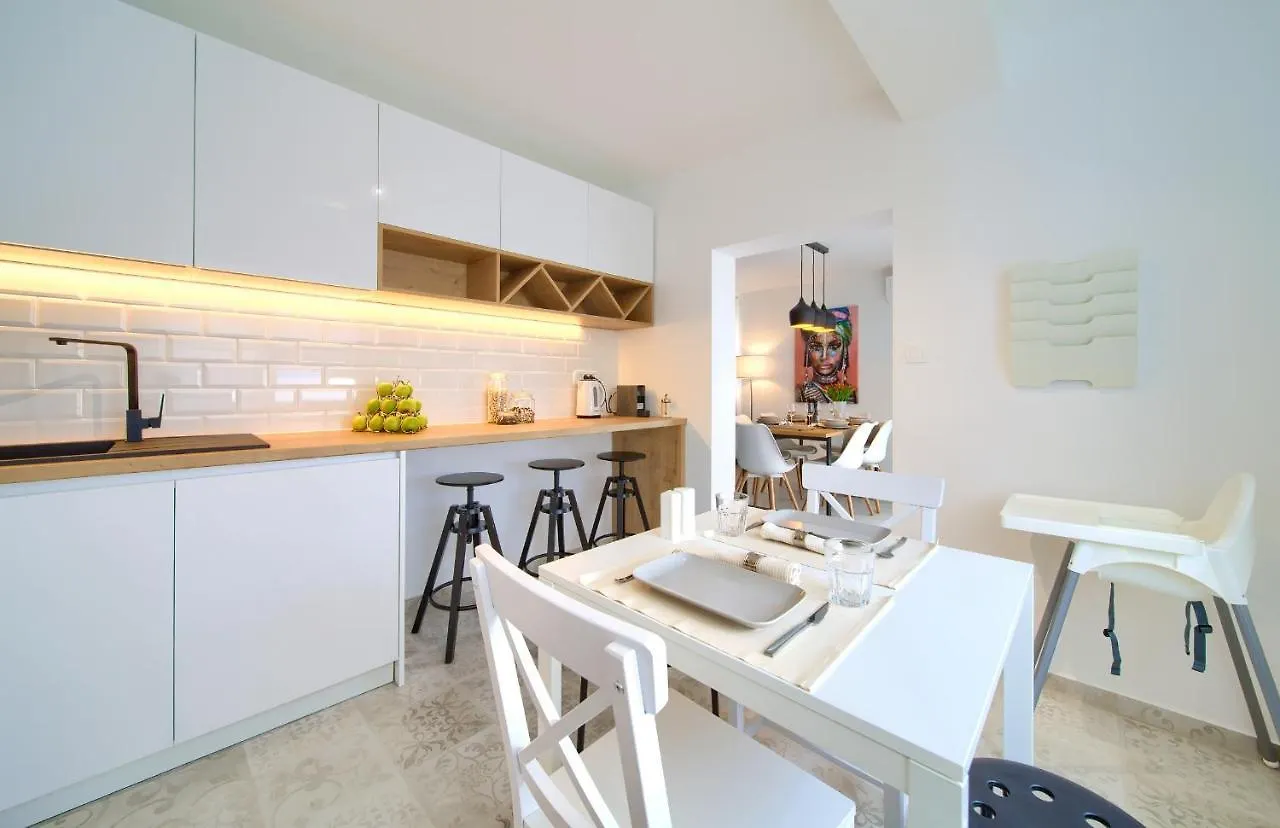 Navi Appartement Selce